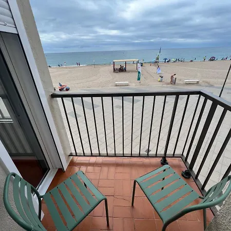 El Bull De Baix A Mar * Torredembarra