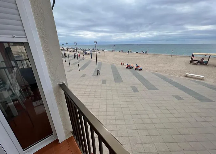 El Bull De Baix A Mar Apartmán Torredembarra